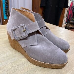 JACK ROGERS Izzie Suede Ankle Wedge Booties Sz 8.5